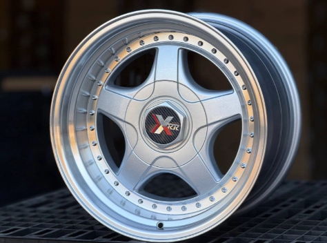 Литые диски BBS RF 7813F/R FlowForming (ET:30/20) SILVER FACE 17” 4x100 8.5/10J D73.1