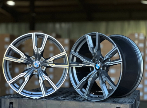 Литые диски BMW 747M FlowForming GREY FACE 20” 5x120 ET35/40 10/11J D74.1