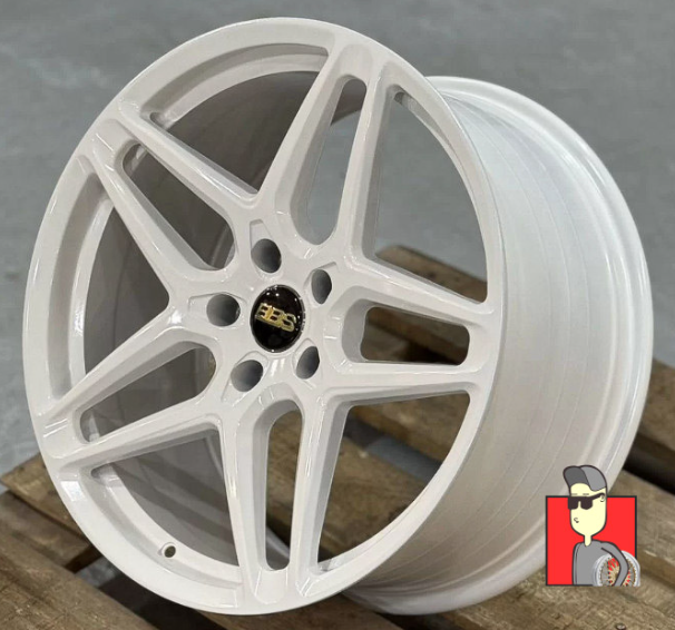 Комплект дисков BBS RI-D 19x8.5/9.5 et38/35 5x114.3 d73.1
