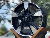 Toyota Land Cruiser ZY727 