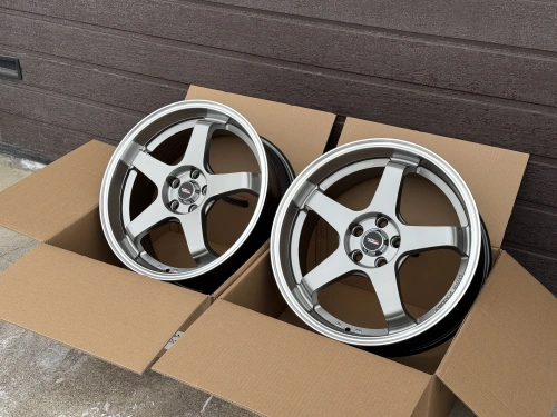 JStreet FF 415 R17 7.5х17 5*100 ET38 DIA73.1 Hyper Lip (HBL) Литой