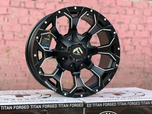Литые диски FUEL 601 17, 5x150, BLACK AND POLISH LIP (ET: 10, DIA: 110, W: 8.5)
